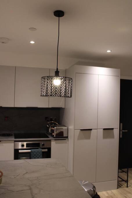 Amazing Luxury One Bedroom Apartment In The Heart Of Preston Preston  Ngoại thất bức ảnh